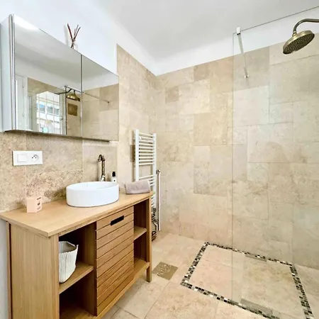 Apartment Les Naiades Juan-les-Pins